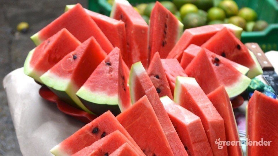 بطيخ أحمر